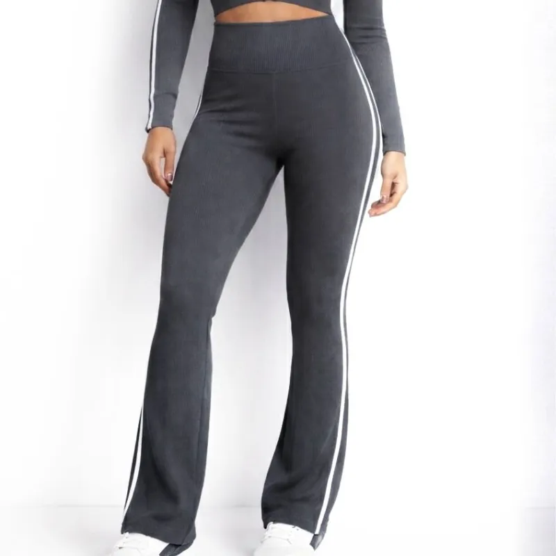 Conjunto push up gris