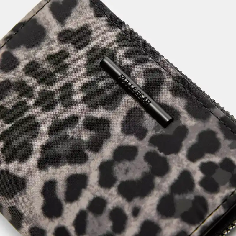 Monedero pequeño Pull&Bear
