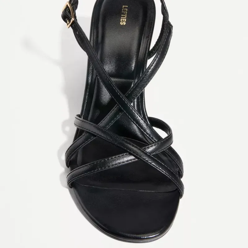 Sandalia Anabela Lefties