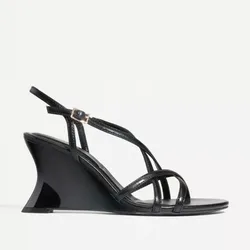 Sandalia Anabela Lefties