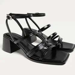 Sandalias tacón cuadrado Stradivarius