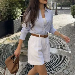 Shorts blanco + cinto