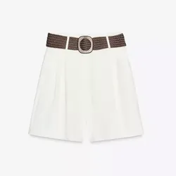 Shorts con cinturón Zara
