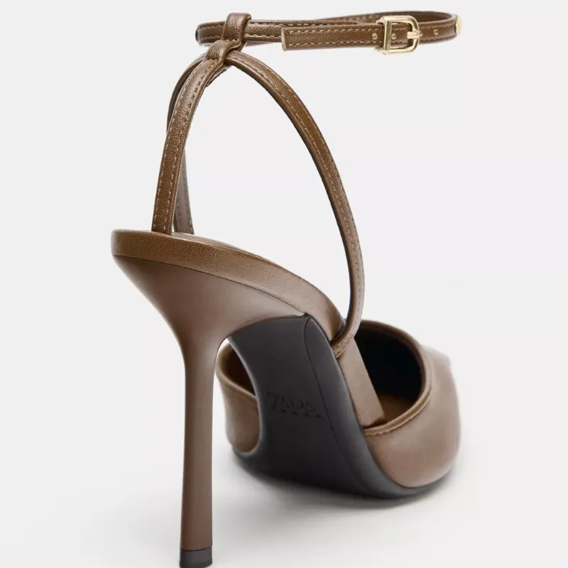 Tacón marrón Zara