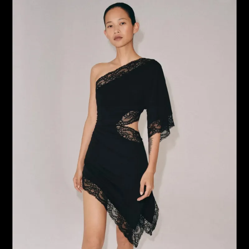 Vestido 1 manga Zara