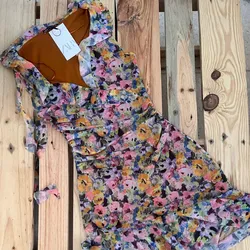 Vestido con flores