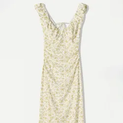 Vestido flores amarillas Bershka