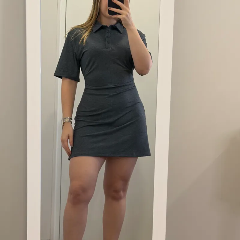 Vestido gris corto Pull&Bear