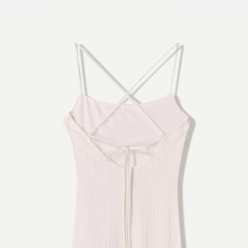 Vestido largo con escote Bershka