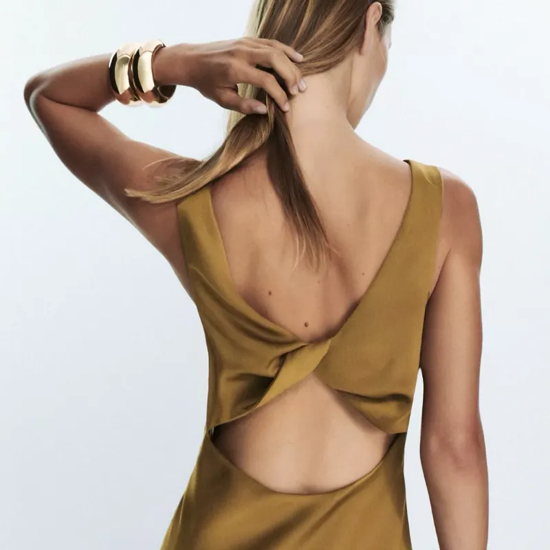 Vestido mostaza Zara