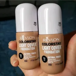 Base liquida Revlon 