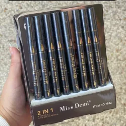 Delineador negro+Lapiz Carmelita