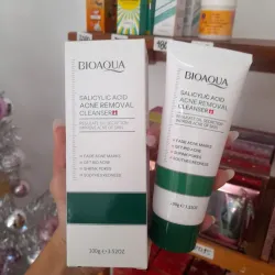 Limpiador facial de ácido salicílico