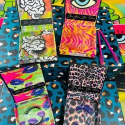 Pestañas de colores