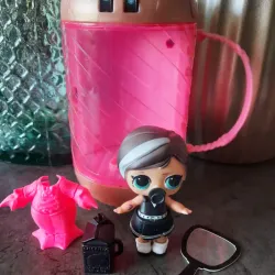 Muñeca LOL original con accesorios