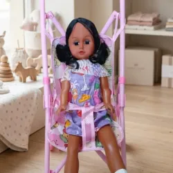 🙍🏿‍♀️Coche con muñeca🩷