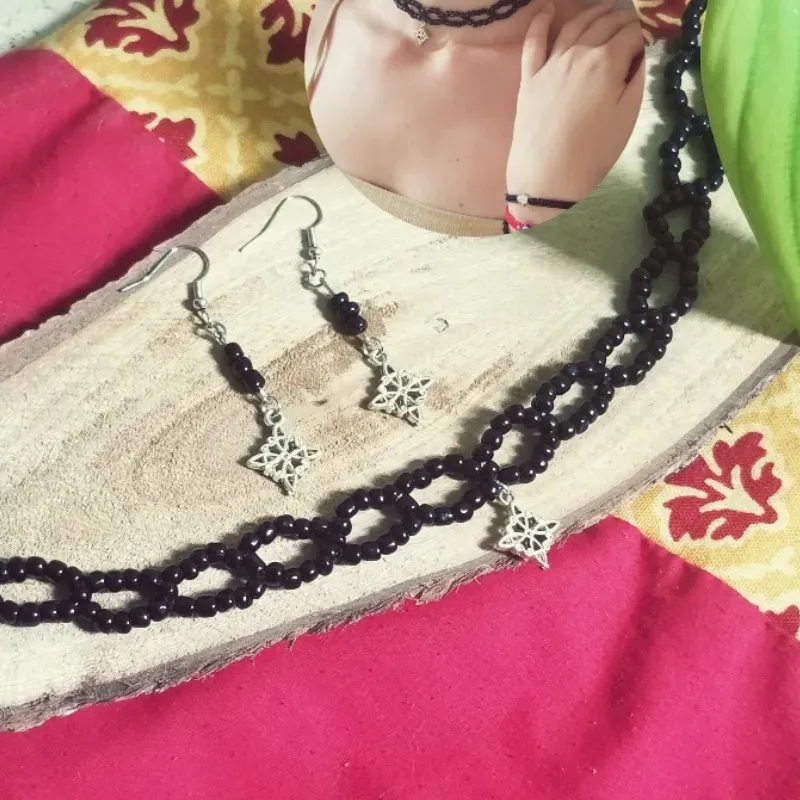 Conjunto nudo de bruja