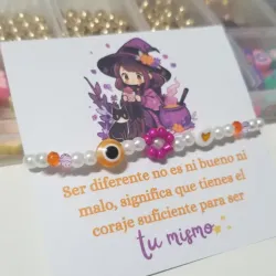 Pulseritas mixtas con flores