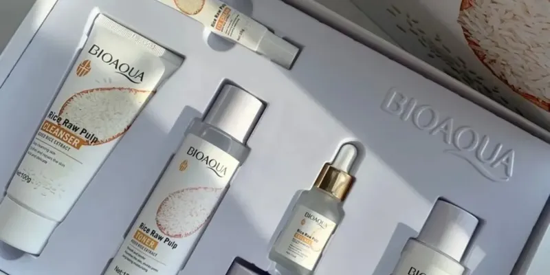 Kit de Rejuvenecimiento e Hidratación (6 Piezas) - Bioaqua Rice Raw Pulp