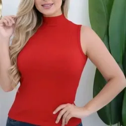 Blusa de cuello alto para mujer