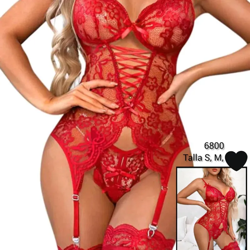 Conjunto de lencería con ligueros 