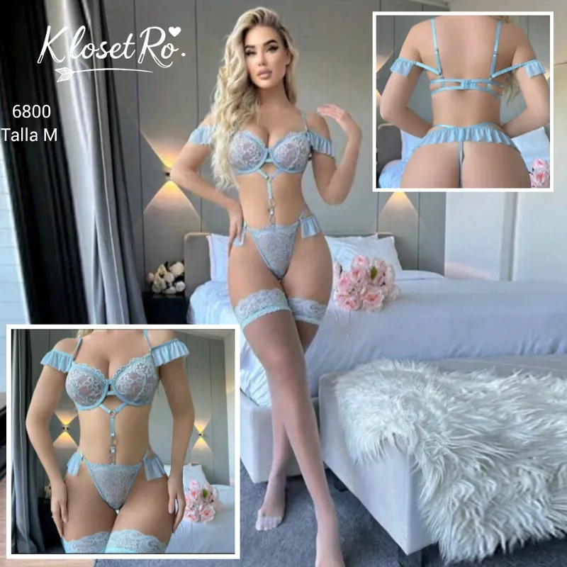 Lencería tipo body y medias 