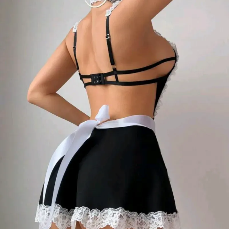 Set de lencería, vestido + hilo, collar, no incluye medias 