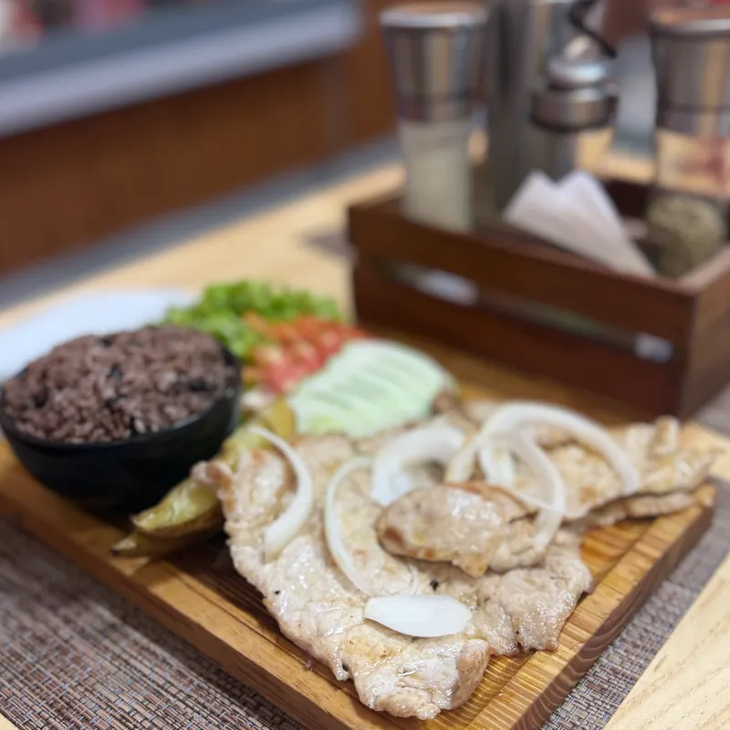 Bistec Cerdo Grillé
