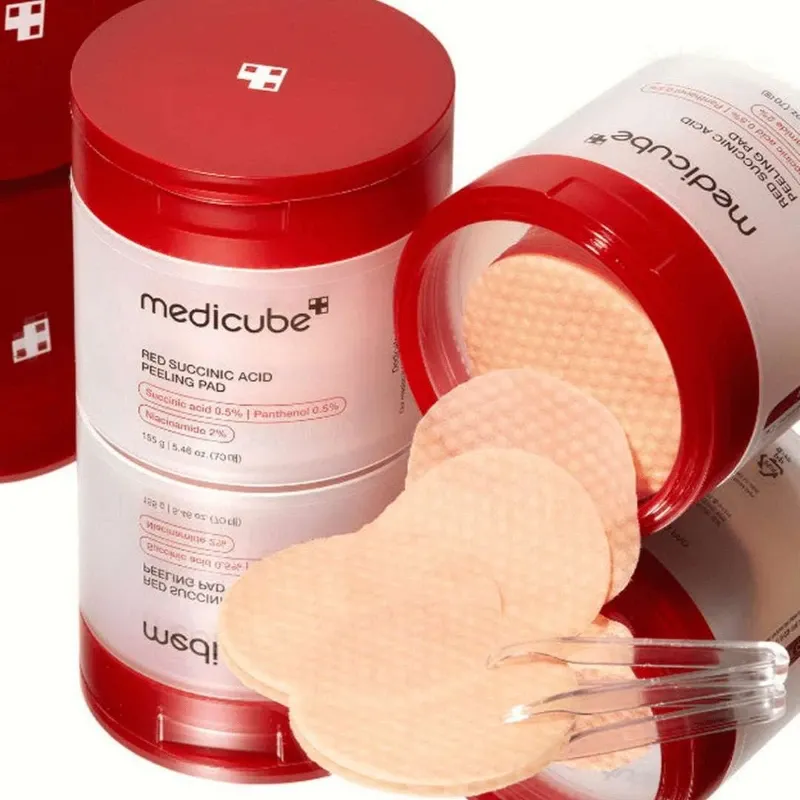 Acné, Poros y Puntos Negros – Pads Exfoliantes Medicube