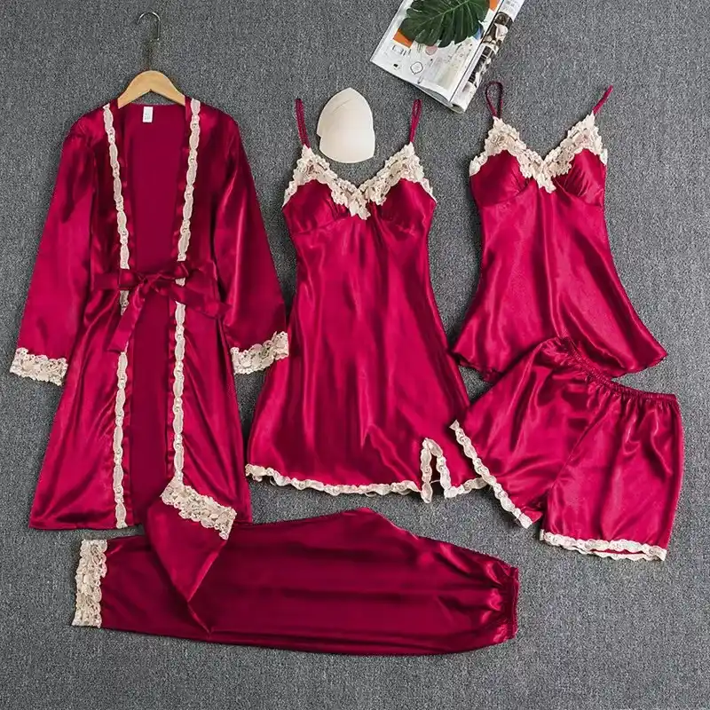 💋 Set de Lencería  5 Piezas – Edición Rubí 💋