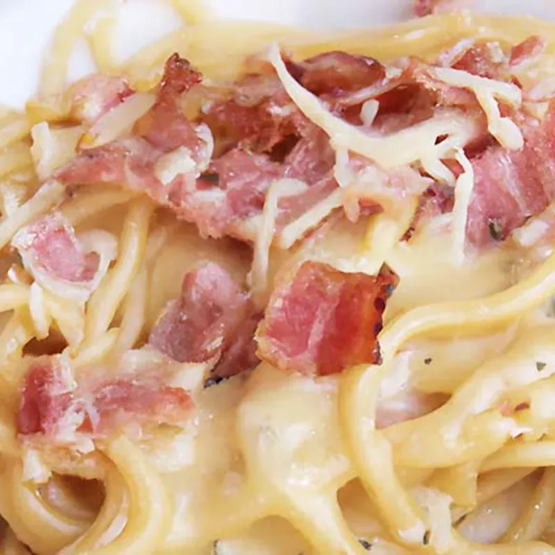 Spaghetti con Jamón y Queso 