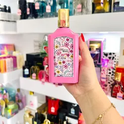 Flower bloom pink
