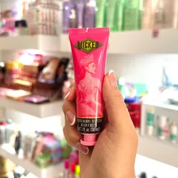 Mini crema para manos con esencia de fresa