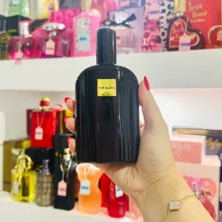 Top black