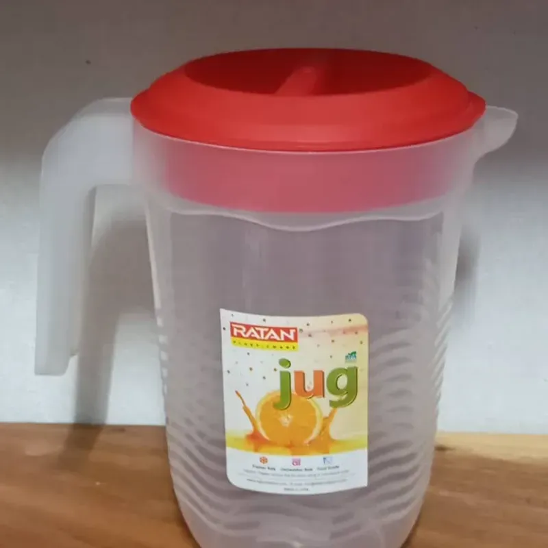 Jarra plástica ancha con tapa roja