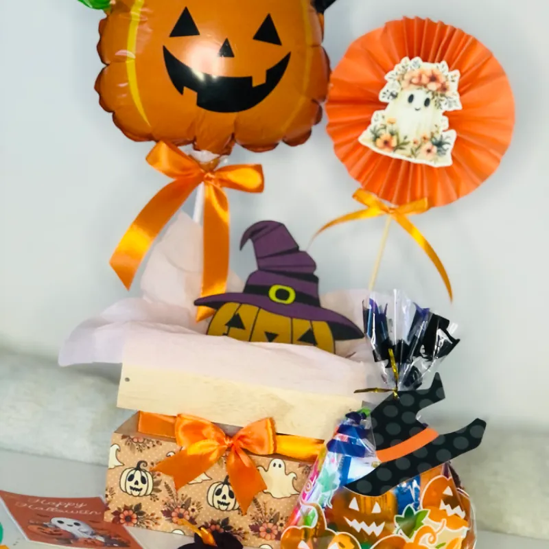 HALLOWEEN BOX