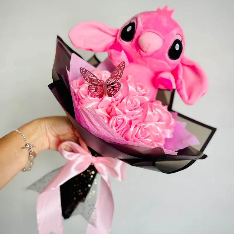 ROSA 18