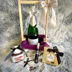 SPARKLING BASKET