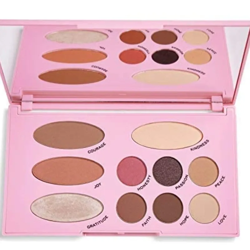 Paleta de Sombras The Emily Edit de Revolution