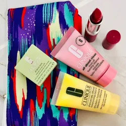 Set de productos+ Bolsa de Clinique