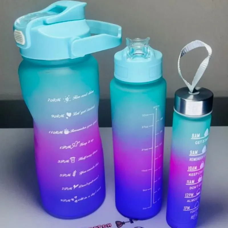 Trío de pomos con accesorios