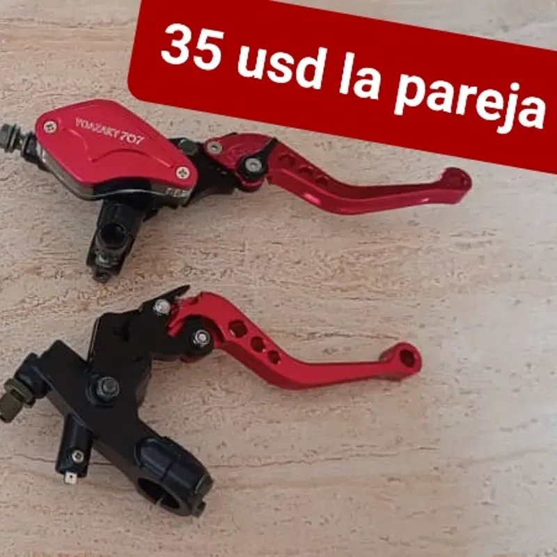 MANILLAS CON BOMBA 