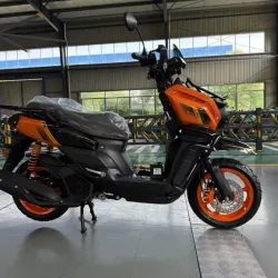 MOTO DE COMBUSTION 200CC 