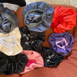 Gorros de Satén
