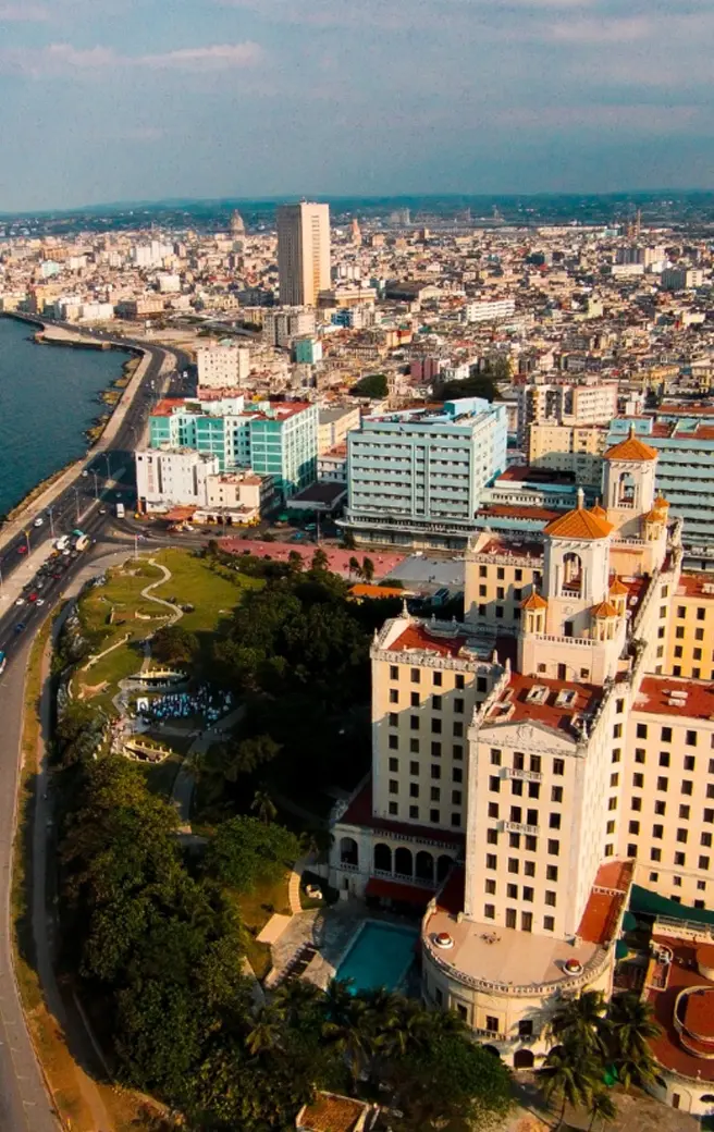 Plaza, La Habana, Cuba
