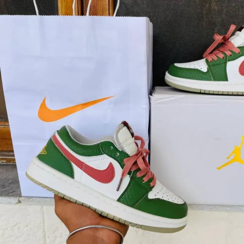 Air Jordan One Verde con bastón Rosa 