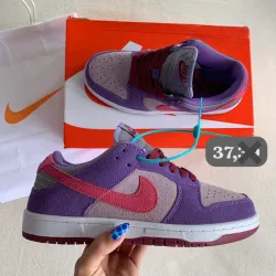 Dunks Morados y rosados 