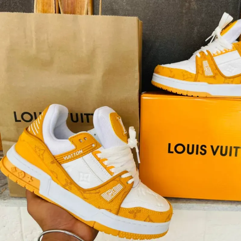 Louis Vuitton Trainer Blanco y Amarillo  