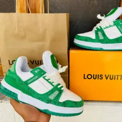 Louis Vuitton Trainer Blanco y Verde 