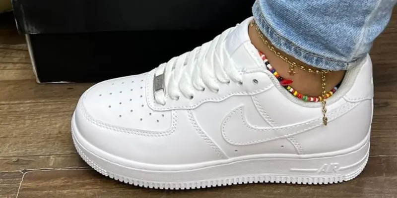 Nike AFI Blancos 